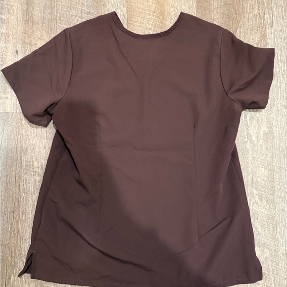 Figs Women's Scrub Set in Dark Brown/Burgundy - Picture 6 of 10